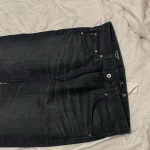 NWT Men’s AG “The Matchbox” jeans. Sz 34.